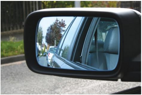 Kỹ thuật học lái xe ô tô - Quan sát nguy hiểm phía sau thông qua gương chiếu hậu